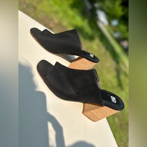 Women's Black Mules with Tan Heel